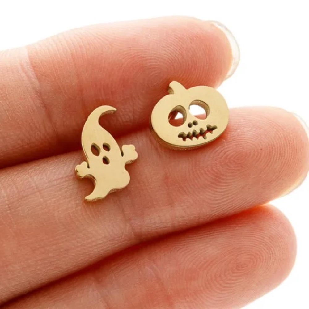 Halloween stainless steel stud Earrings. Please choose from available colors.